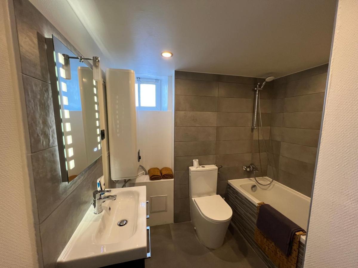 Le Vieux Laval Apartment Laval  Luaran gambar