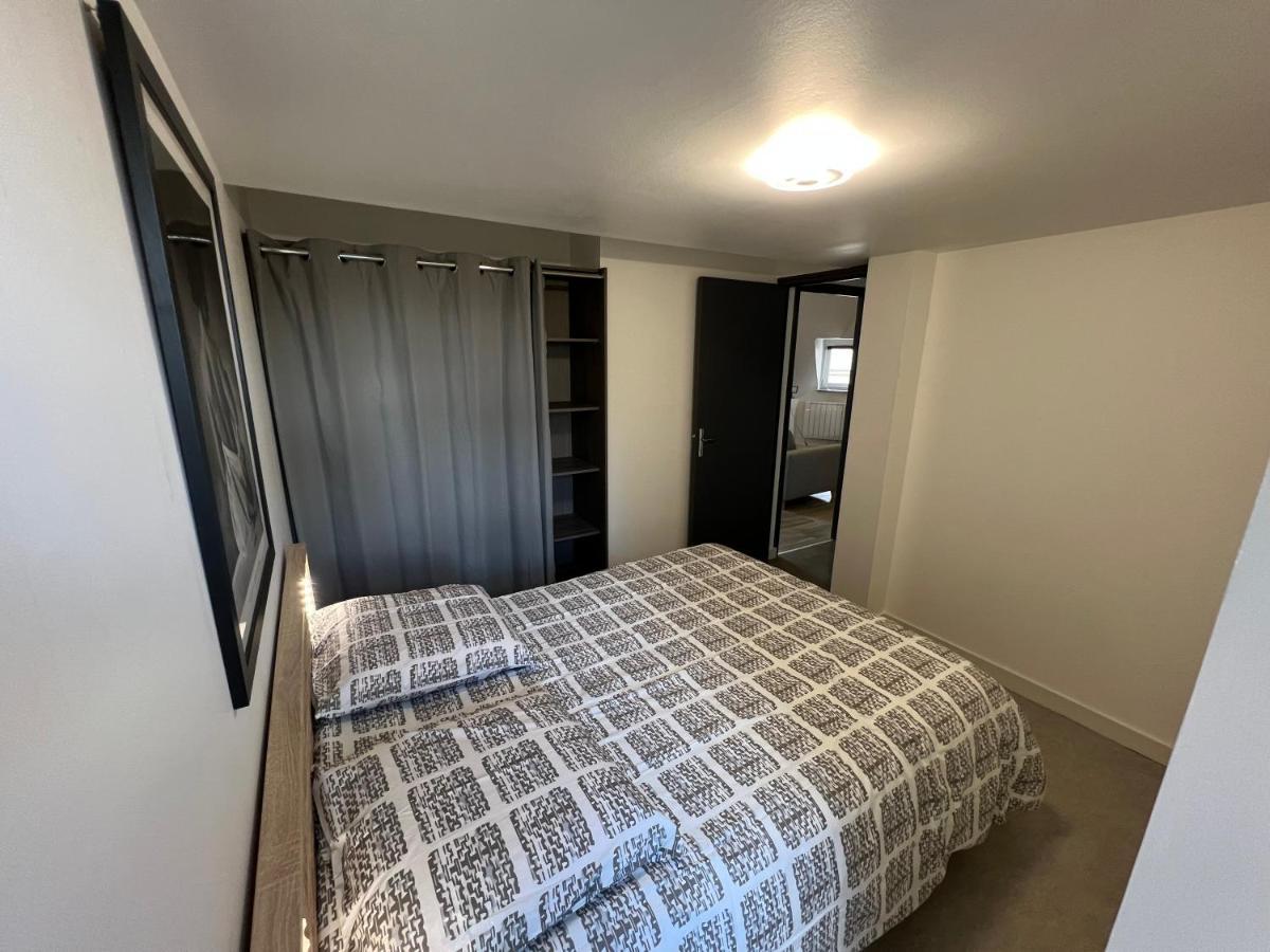 Le Vieux Laval Apartment Laval  Luaran gambar