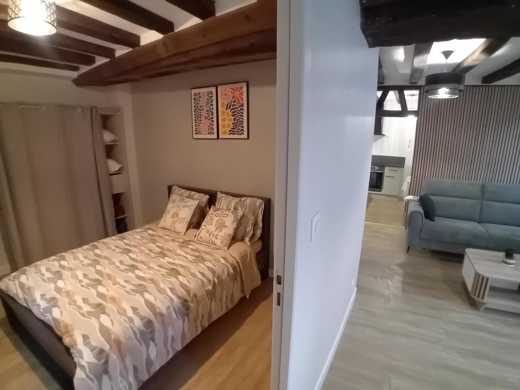 Le Vieux Laval Apartment Laval  Luaran gambar