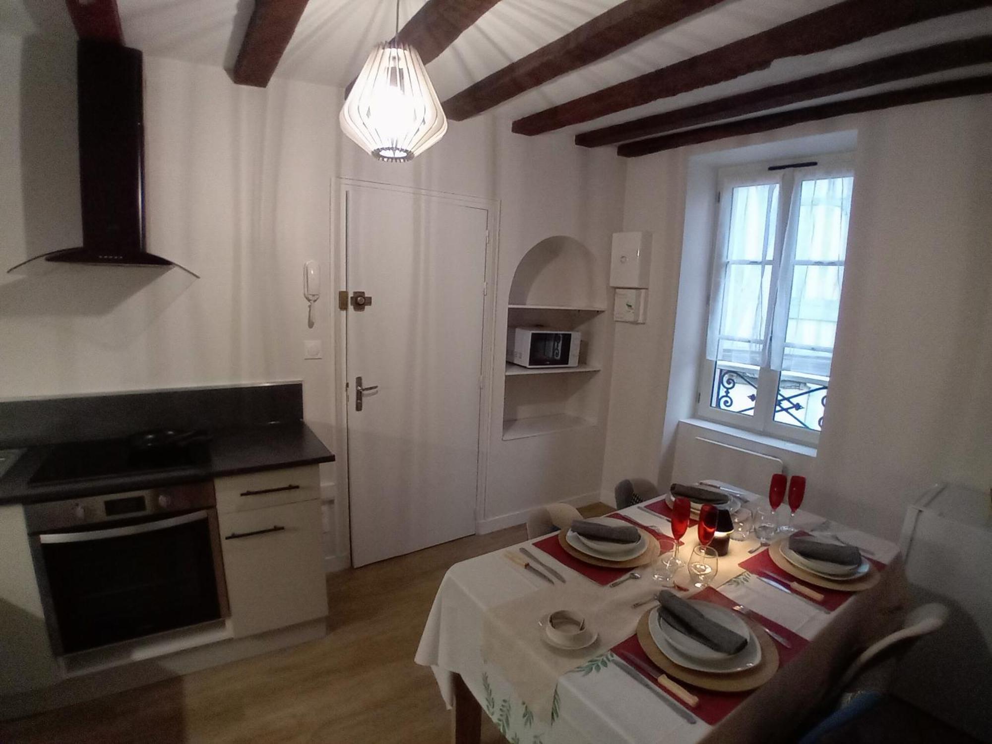 Le Vieux Laval Apartment Laval  Luaran gambar